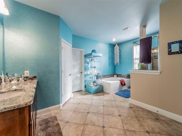 2852  Sonterra Drive , Cedar Hill Texas 75104