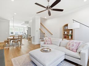 7333  Valley View Lane  702, Dallas Texas 75240