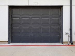 7333  Valley View Lane  702, Dallas Texas 75240