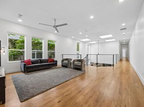 5011  Mission Avenue  A, Dallas Texas 75206