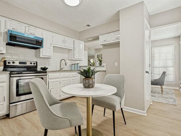 2321  North Court , Garland Texas 75044