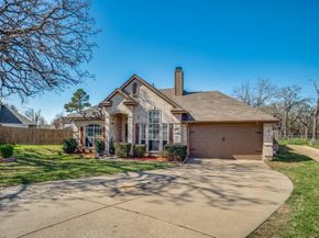 5204  Gaelic Court , Denton Texas 76208