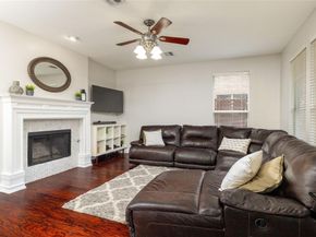 5732  Chelmsford Trail , Arlington Texas 76018