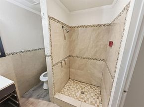 3000  Avenue M  , Fort Worth Texas 76105