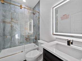 1530 S Houston School Road , Lancaster Texas 75146