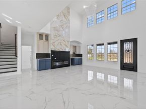 1530 S Houston School Road , Lancaster Texas 75146