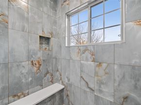 1530 S Houston School Road , Lancaster Texas 75146