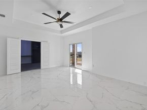 1530 S Houston School Road , Lancaster Texas 75146