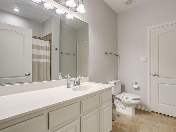 714 E 1st Street , Fort Worth Texas 76102