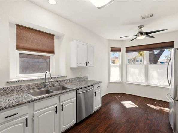 2151  Falcon Ridge Drive , Carrollton Texas 75010