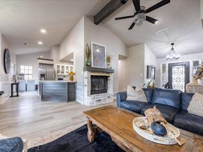 1301 N Saint Charles Avenue , Pilot Point Texas 76258