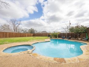1301 N Saint Charles Avenue , Pilot Point Texas 76258