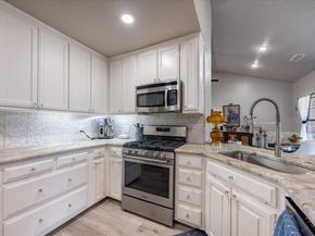 1301 N Saint Charles Avenue , Pilot Point Texas 76258
