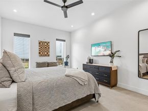 4404  Capitol Avenue , Dallas Texas 75204