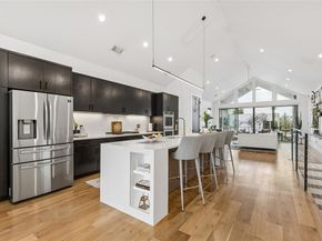 4404  Capitol Avenue , Dallas Texas 75204