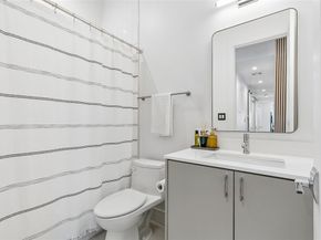 4404  Capitol Avenue , Dallas Texas 75204