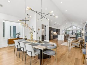4404  Capitol Avenue , Dallas Texas 75204