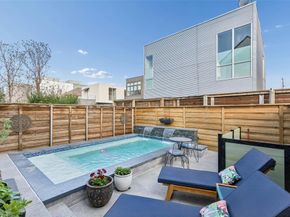 4404  Capitol Avenue , Dallas Texas 75204