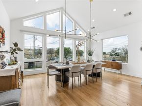 4404  Capitol Avenue , Dallas Texas 75204