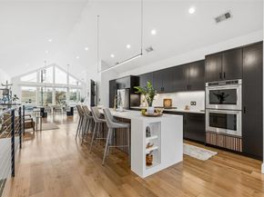 4404  Capitol Avenue , Dallas Texas 75204