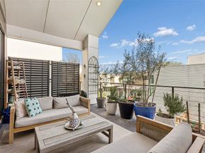 4404  Capitol Avenue , Dallas Texas 75204