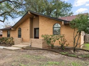 811  Green Pastures Drive , Cedar Hill Texas 75104