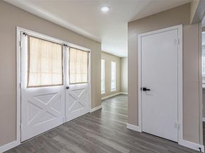 1509  Crockett Street , Garland Texas 75042