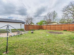 1509  Crockett Street , Garland Texas 75042