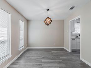 1509  Crockett Street , Garland Texas 75042