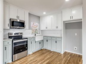 3924  Vanette Lane , Dallas Texas 75216