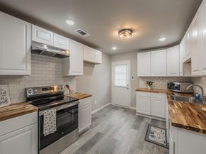 2635  Belknap Avenue , Dallas Texas 75216