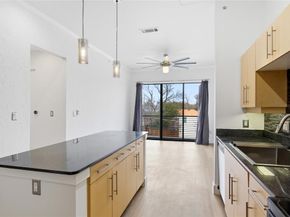 4414  Cedar Springs Road  312, Dallas Texas 75219