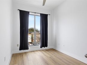 4414  Cedar Springs Road  312, Dallas Texas 75219