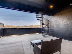 2802  Guymon Street , Dallas Texas 75212