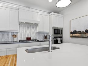 1900  Caddo Street  2, Dallas Texas 75204