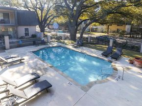 5322  Fleetwood Oaks Avenue  142, Dallas Texas 75235