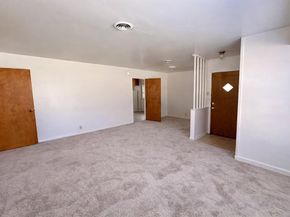 809  Crescent Street , Denton Texas 76201
