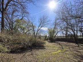 809  Crescent Street , Denton Texas 76201