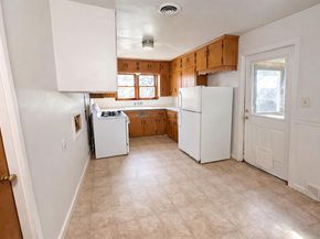 809  Crescent Street , Denton Texas 76201