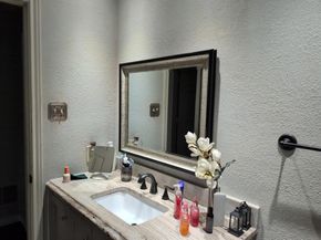 2702  Grasmere Street , Garland Texas 75040