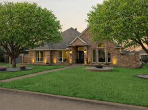 2902  SUMMERTREE Lane , Colleyville Texas 76034