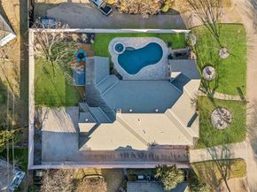 2902  SUMMERTREE Lane , Colleyville Texas 76034