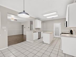 1088  Appaloosa Circle , Fort Worth Texas 76179