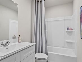 1757  LEEVON Lane , Fort Worth Texas 76140