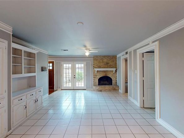 10504  Berry Knoll Drive , Dallas Texas 75230