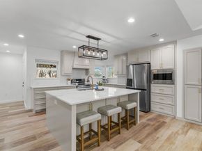 1021  Poe Street , Azle Texas 76020