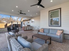 1021  Poe Street , Azle Texas 76020