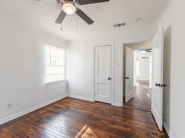 3503  Pueblo Street , Dallas Texas 75212