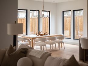 1810  Corona Street , Dallas Texas 75214