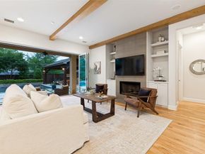 6836  Casa Loma Avenue , Dallas Texas 75214